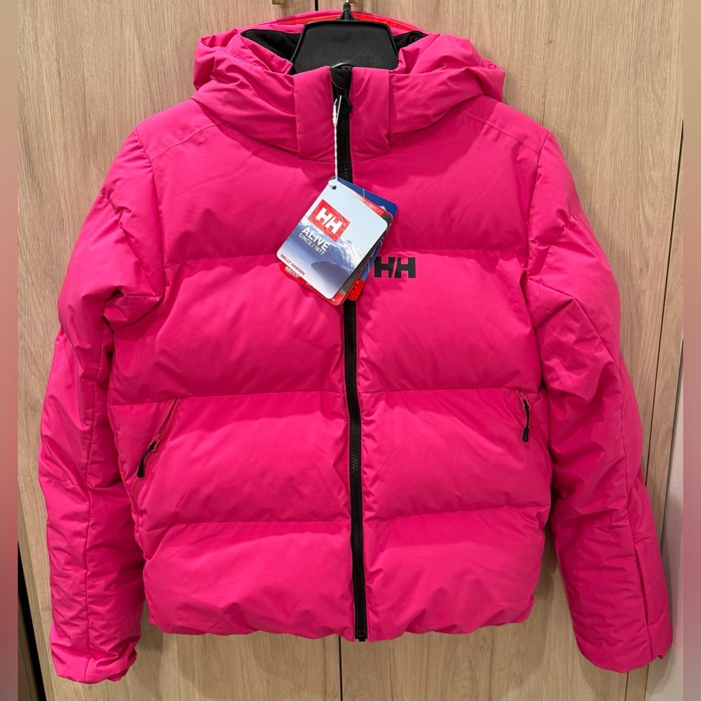 NWTs Helly Hansen Girl’s Nora Short Puffy Jacket. Dragon Fruit. Sz. 176/16.